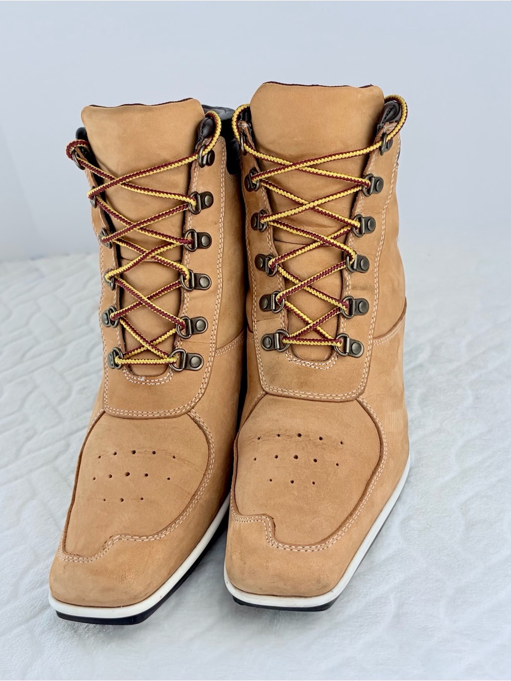 Vintage 2000s Timberland Leather Y2K Era Sneaker-Boot Size 9.5 Retro Streetwear
